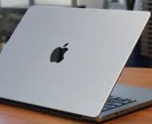 MacBook Pro M2 14 Inch