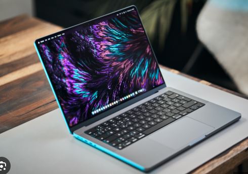 MacBook Pro M2 14 Inch