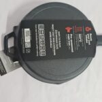 HOMEWAY Cast Iron Flat Tawa 26cm